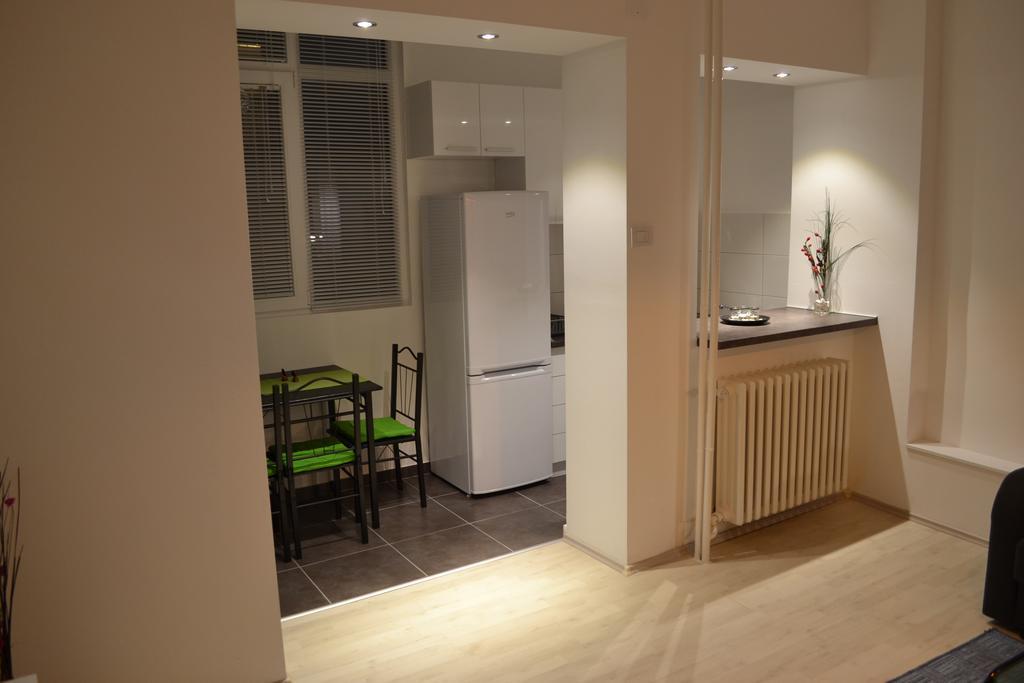 Lazarus Apartment Skopje Exteriör bild